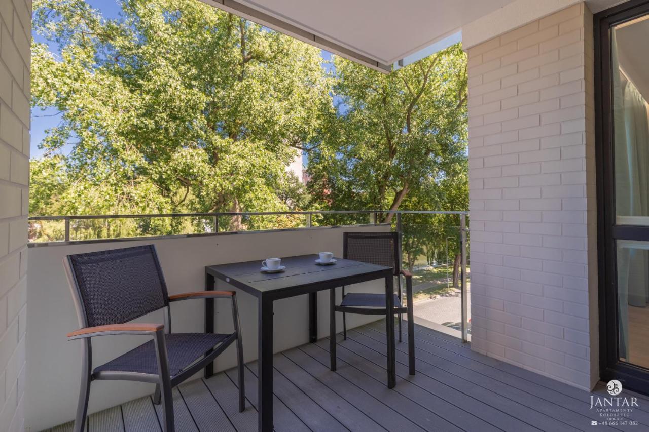 Jantar Apartamenty - Platany Kołobrzeg Kültér fotó