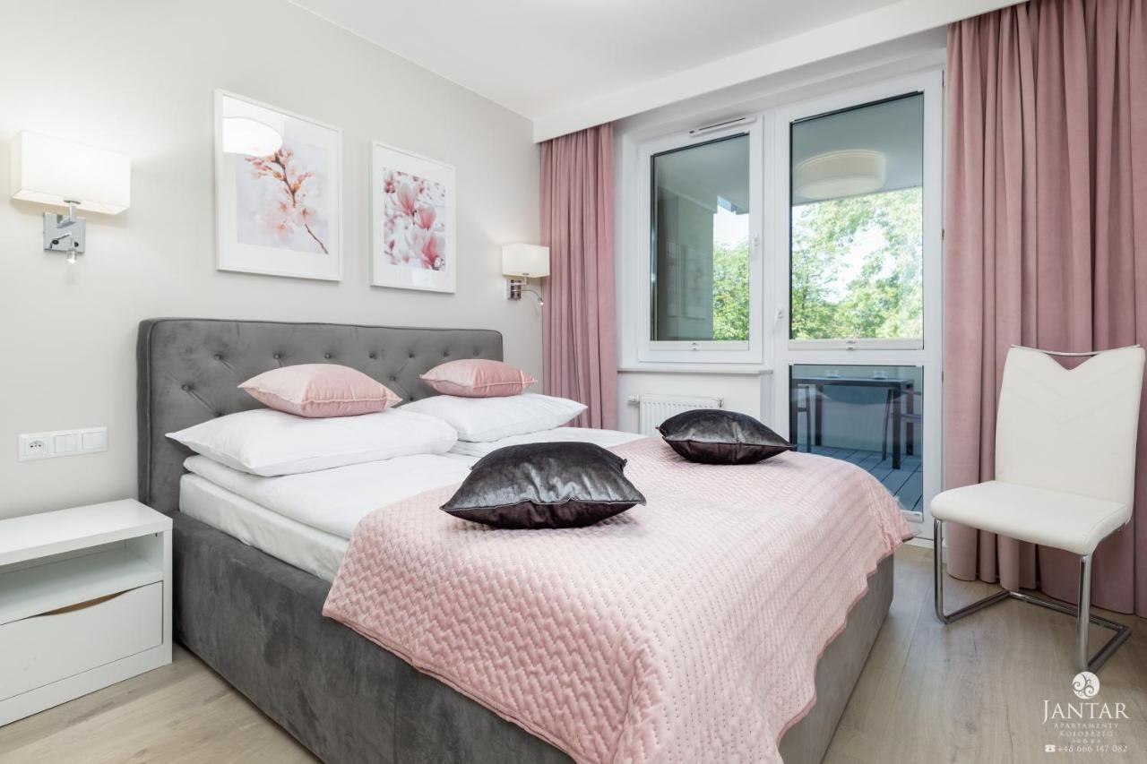 Jantar Apartamenty - Platany Kołobrzeg Kültér fotó
